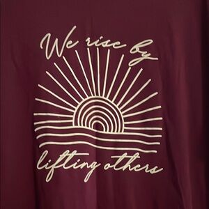 Graphic t-shirt 2XL new without tags